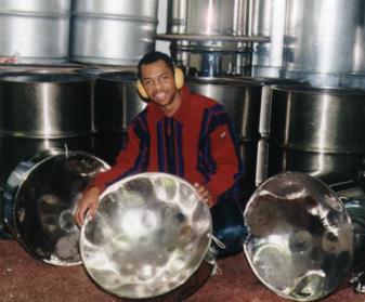 Toussaint Clarke - PanToussaint Clarke - Pan  